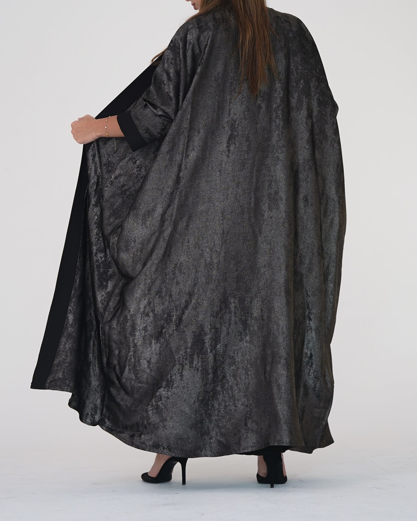 Black Be | B12